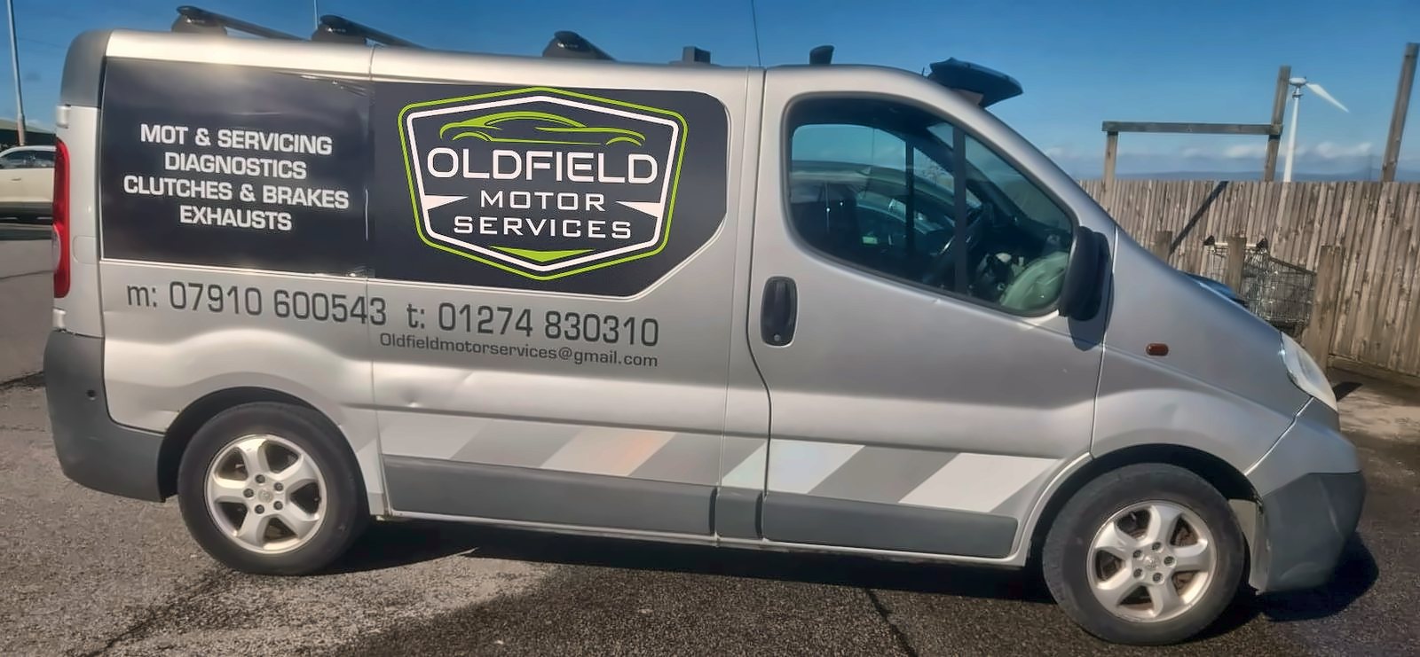 The Oldfield Motor Services recovery van with the Oldfield logo